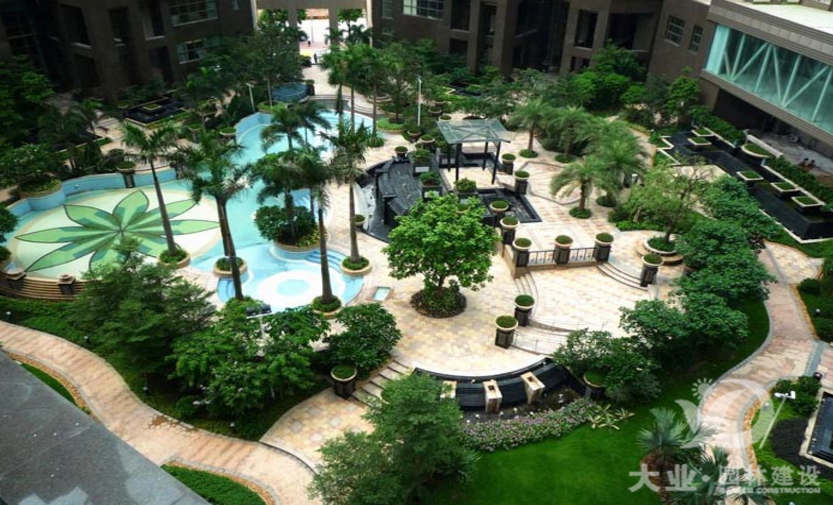 小區園林綠化管養中綠籬養護規范