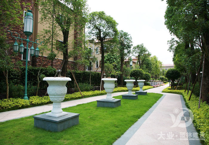 夏季園林綠化養護如何做?大業園林來支招